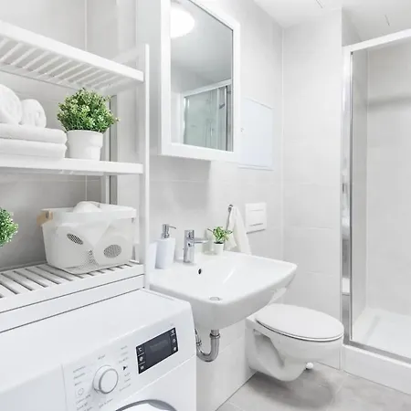 - Comfy - New Apartment Budapest