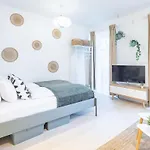- Comfy - New Budapešť