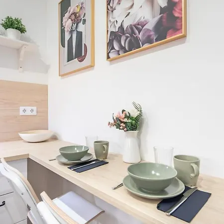 - Comfy - New Apartman Budapest