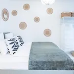 - Comfy - New *